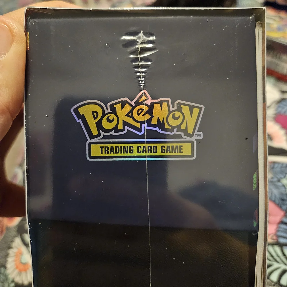Pokémon Scarlet & Violet Surging Sparks Elite Trainer Box - Brand New Sealed Box - Picture 4 of 6